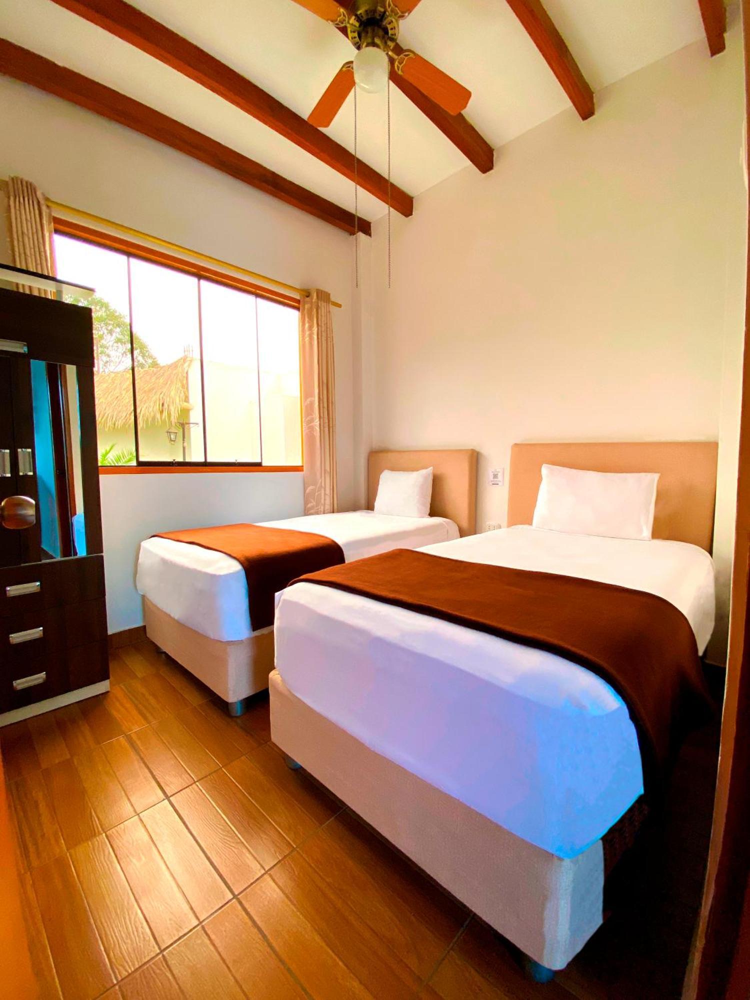 Hotel Resort Thiago Chincha Alta Exterior foto